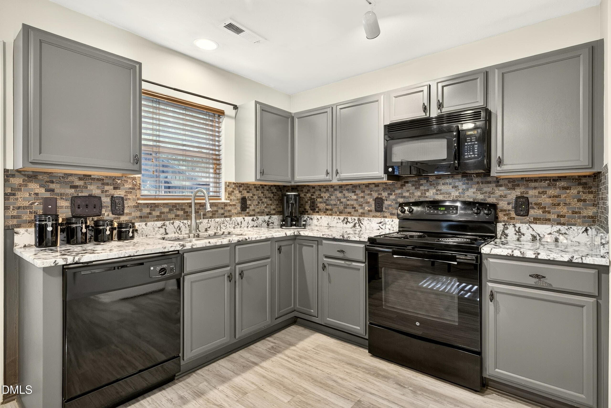 031__B5A2428 - 6524 Horseback Lane, Raleigh, NC 27610