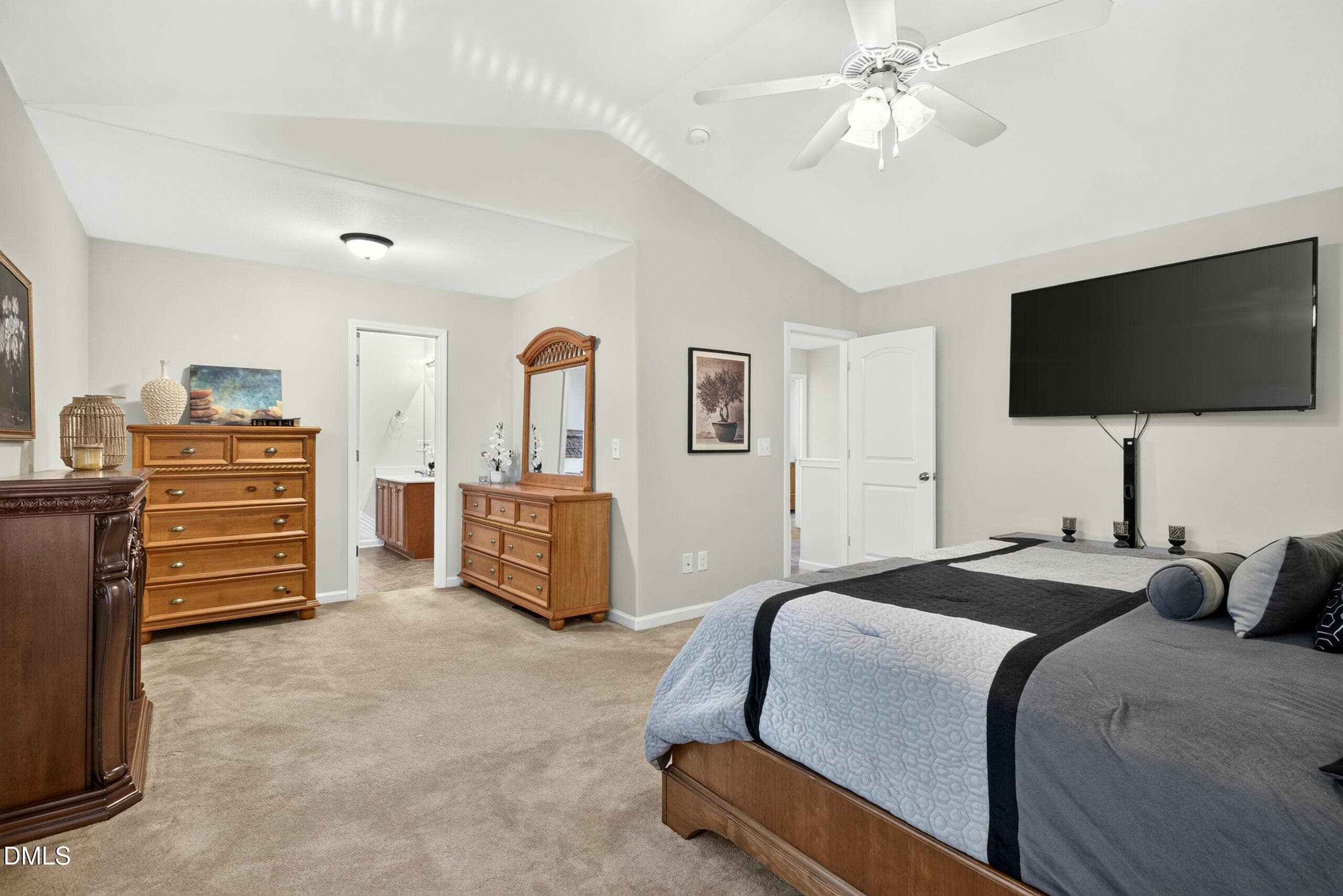 050__B5A2519 - 6524 Horseback Lane, Raleigh, NC 27610