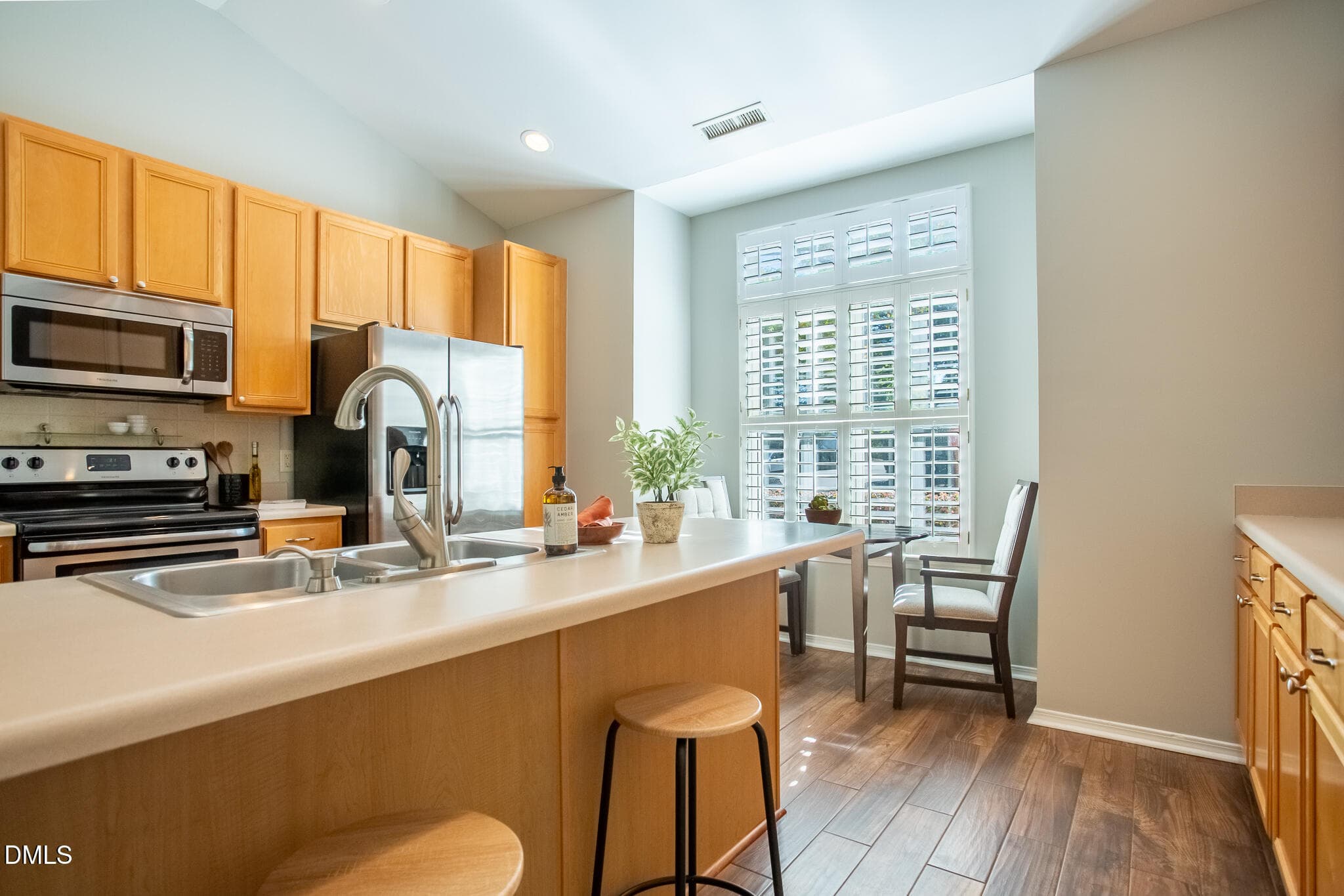 RF102126-6 - 8500 Slabstone Court, Raleigh, NC 27613