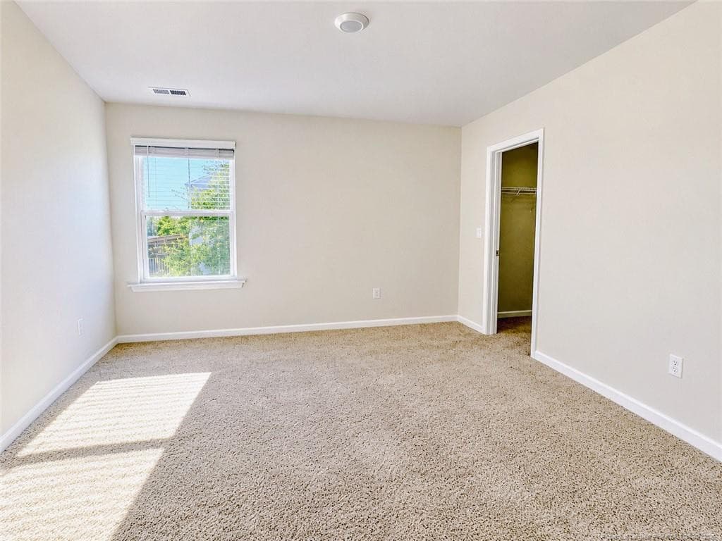 Guess room 3 - 154 Fair Child Road, Spring Lake, NC 28390