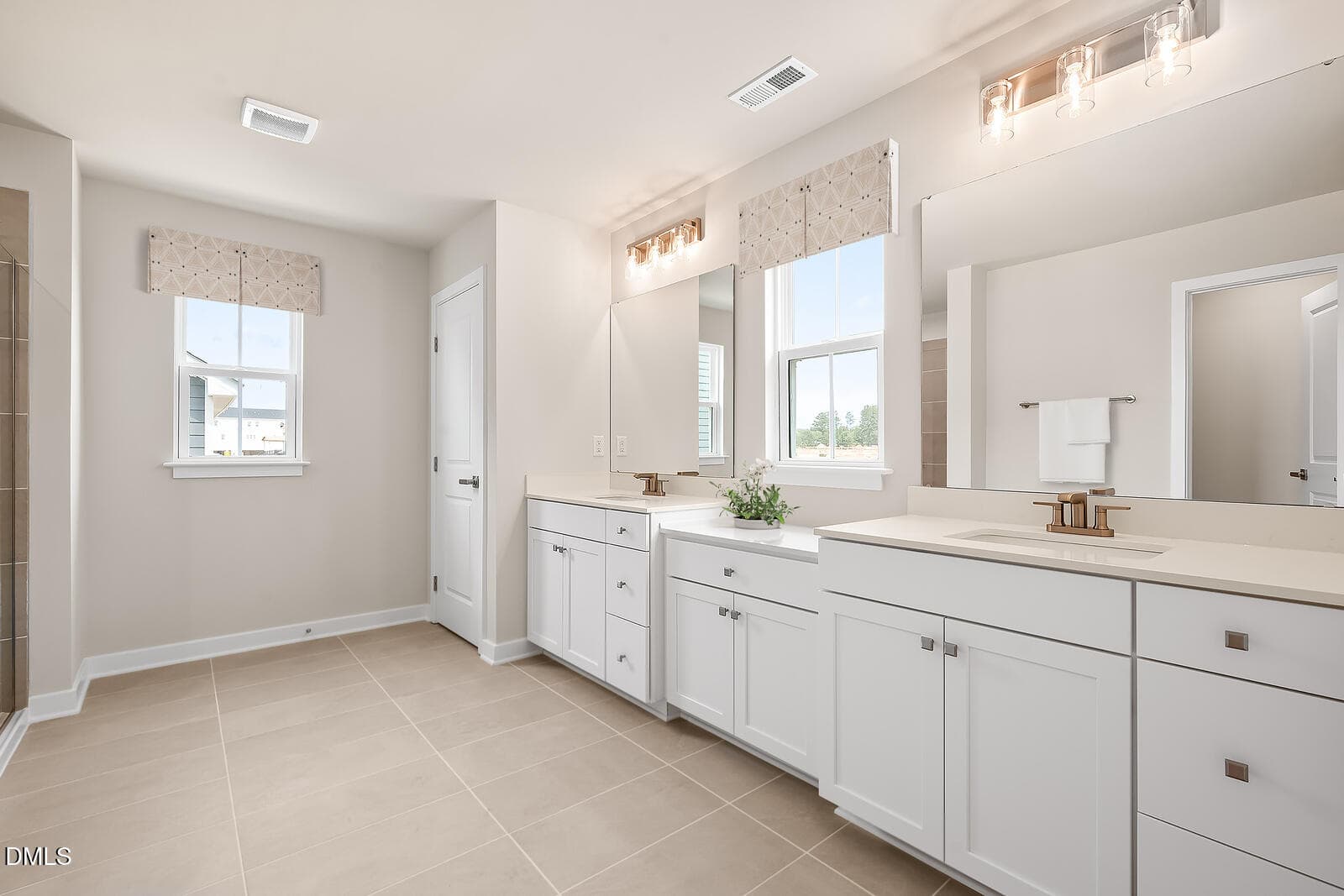 OWNERS BATH 33_dsc_0173_finalcc2 - 177 Cherry Vale Lane, Raleigh, NC 27604