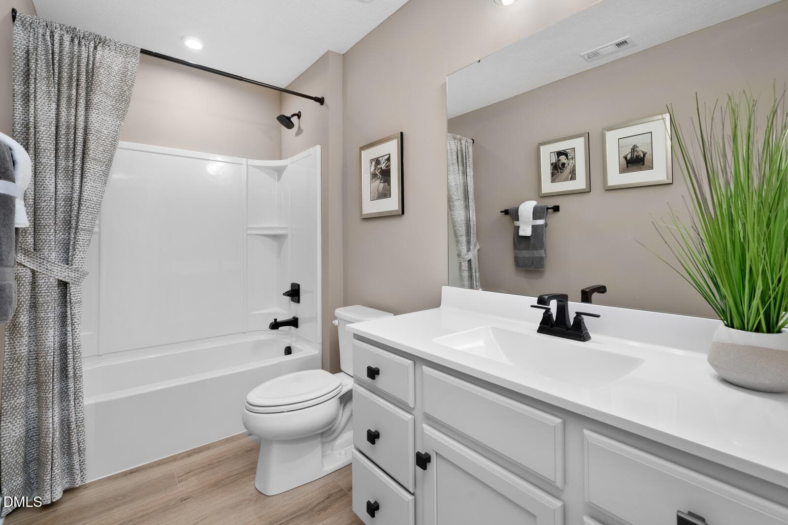 26 bathroom - 173 Glen Hollow Drive, Raleigh, NC 27604