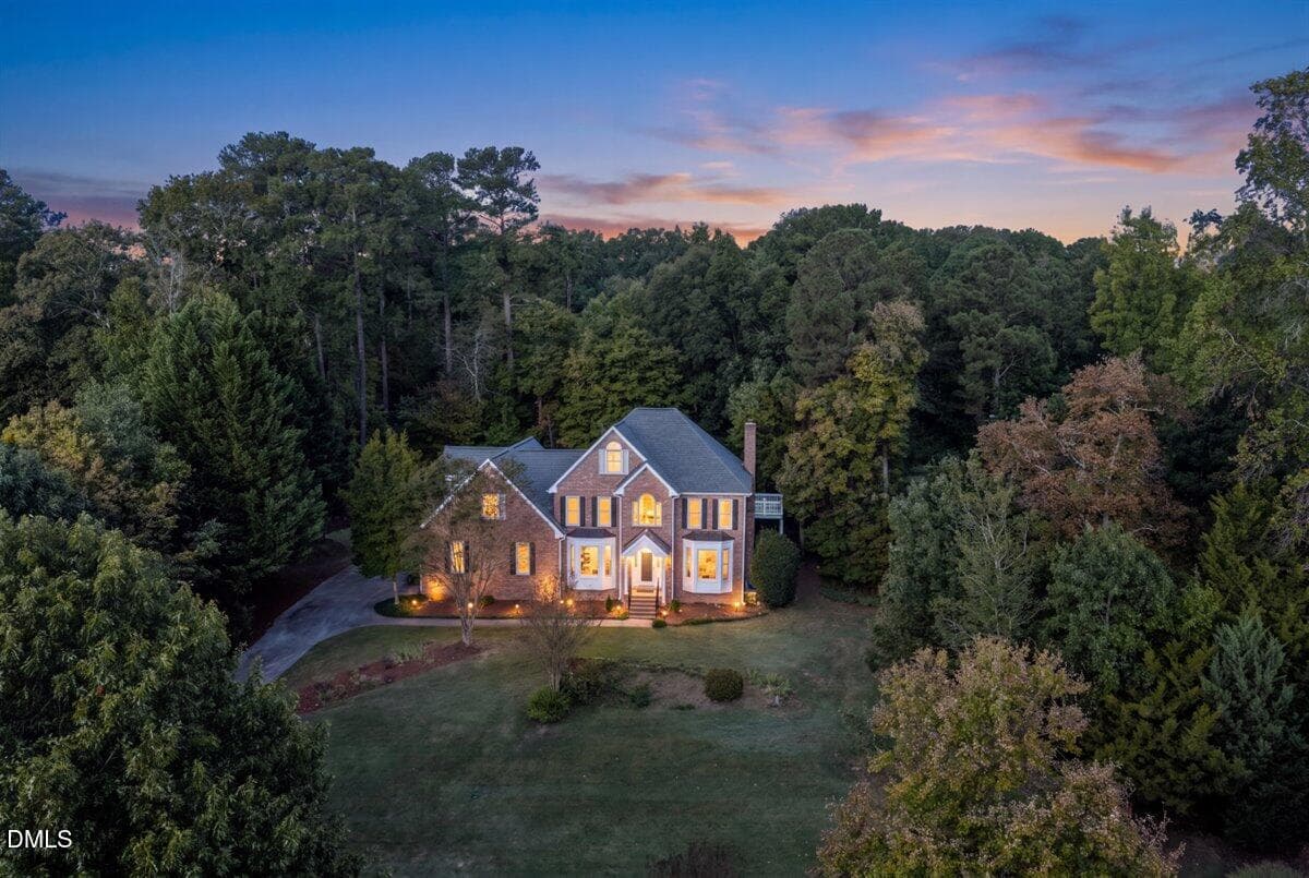 01-DJI_20261019090908_0152_D_twilight.pn - 2513 Cotesworth Drive, Wake Forest, NC 27587