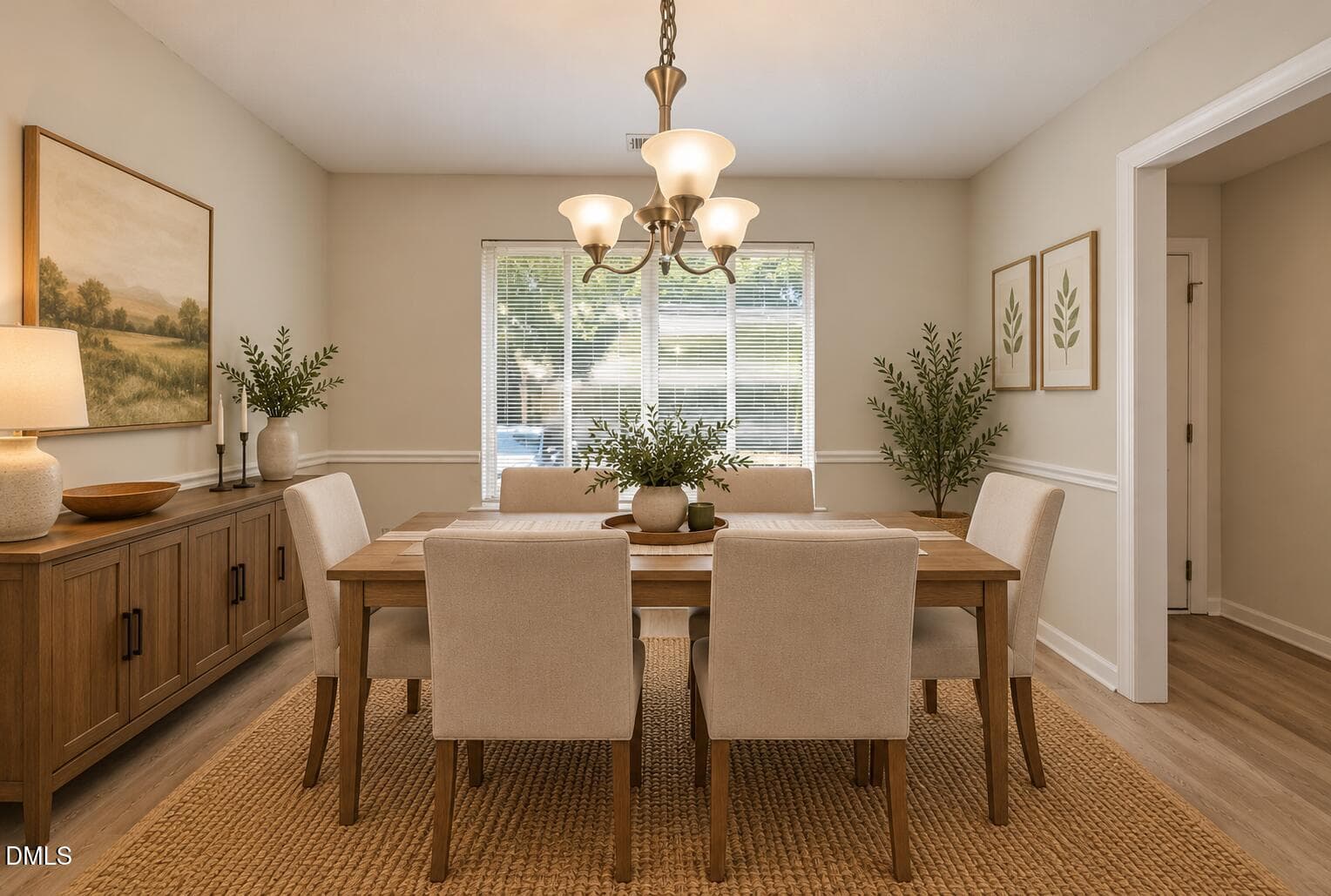 Warm Transitional Dining Room - 2402 Stadium Drive B, Durham, NC 27704