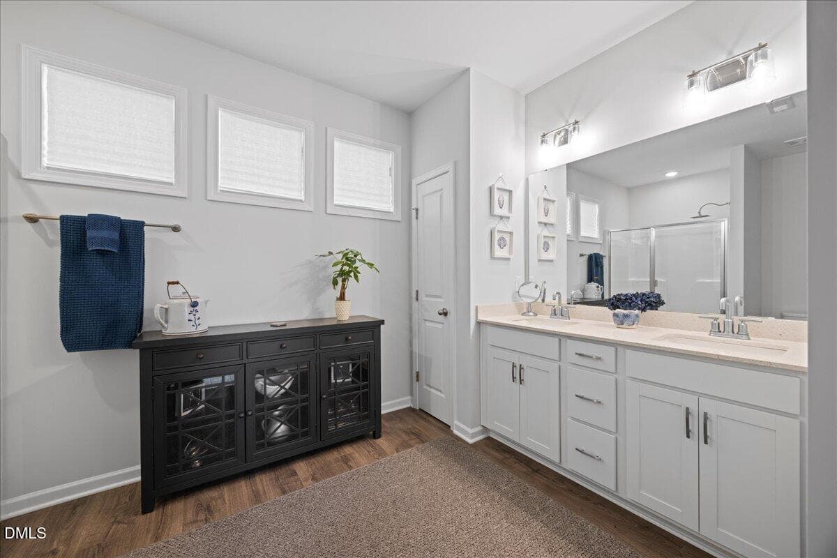 18-2A1A5881 - 365 Olde Place Drive, Zebulon, NC 27597