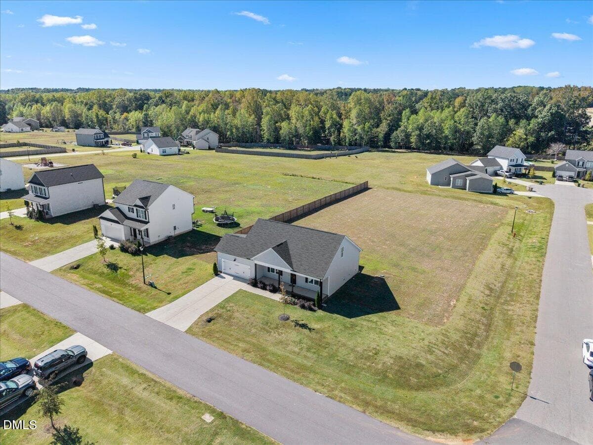 26-DJI_20261022010058_0901_D - 365 Olde Place Drive, Zebulon, NC 27597