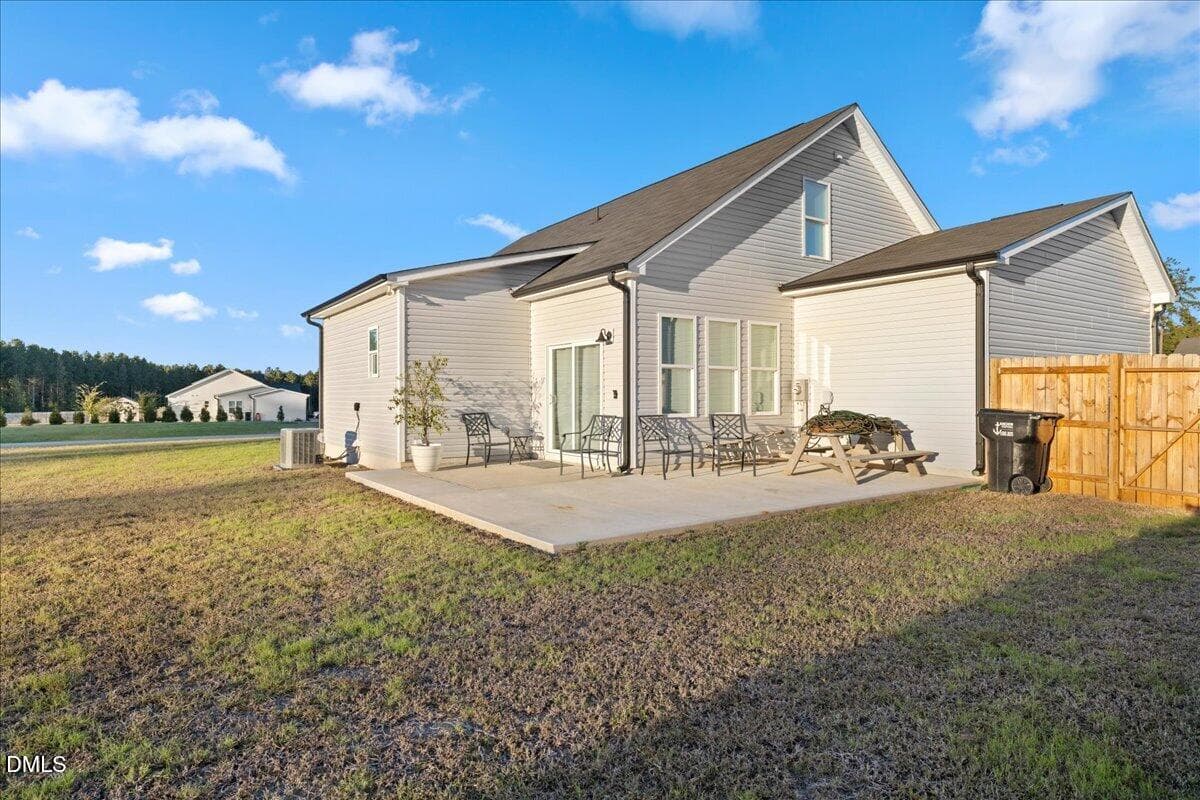 36-ISAB9323 - 365 Olde Place Drive, Zebulon, NC 27597