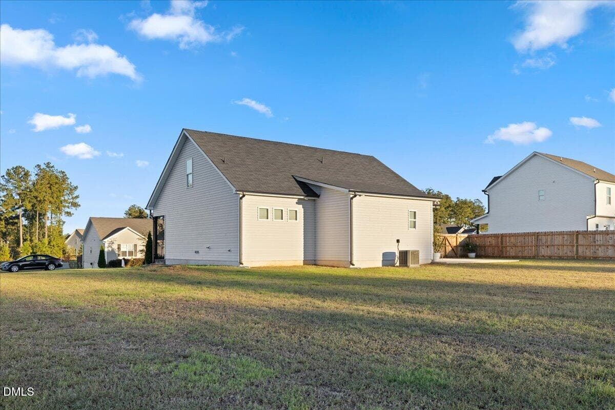 39-ISAB9332 - 365 Olde Place Drive, Zebulon, NC 27597