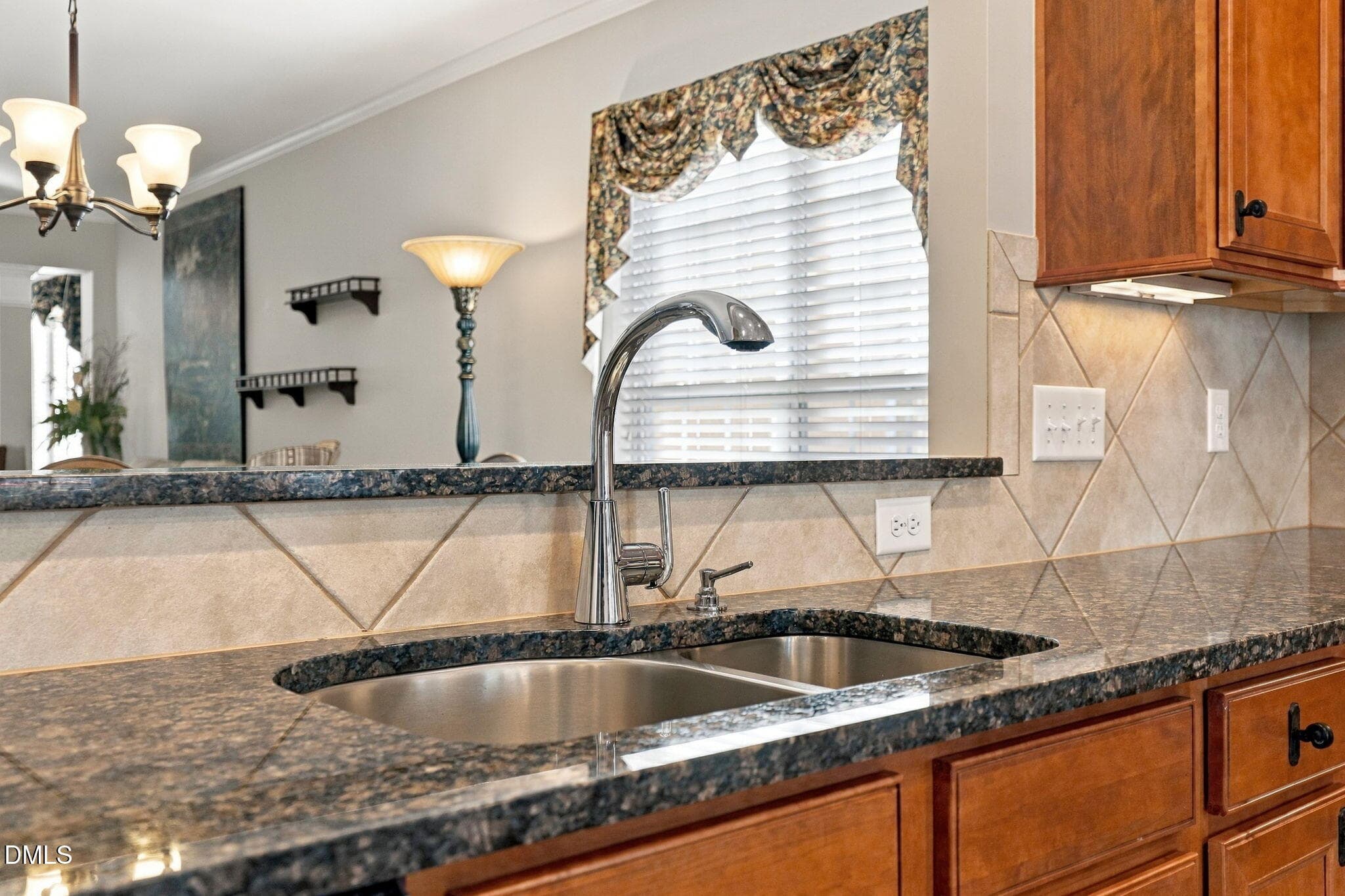 11-web-or-mls-IMG_6126 - 757 Eldridge Loop, Cary, NC 27519