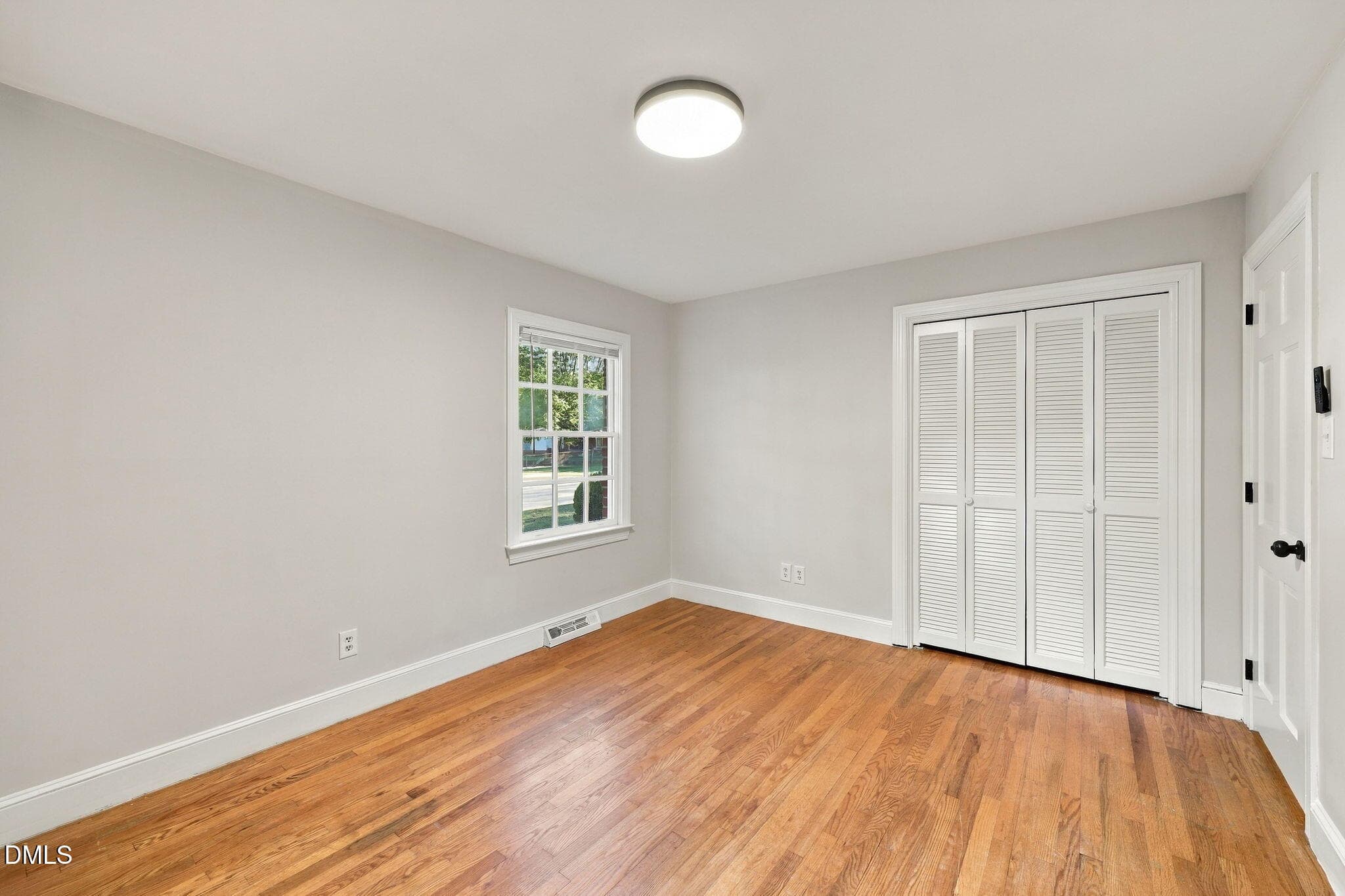 31-web-or-mls-IMG_2101 - 6700 Valley Lake Drive, Raleigh, NC 27612