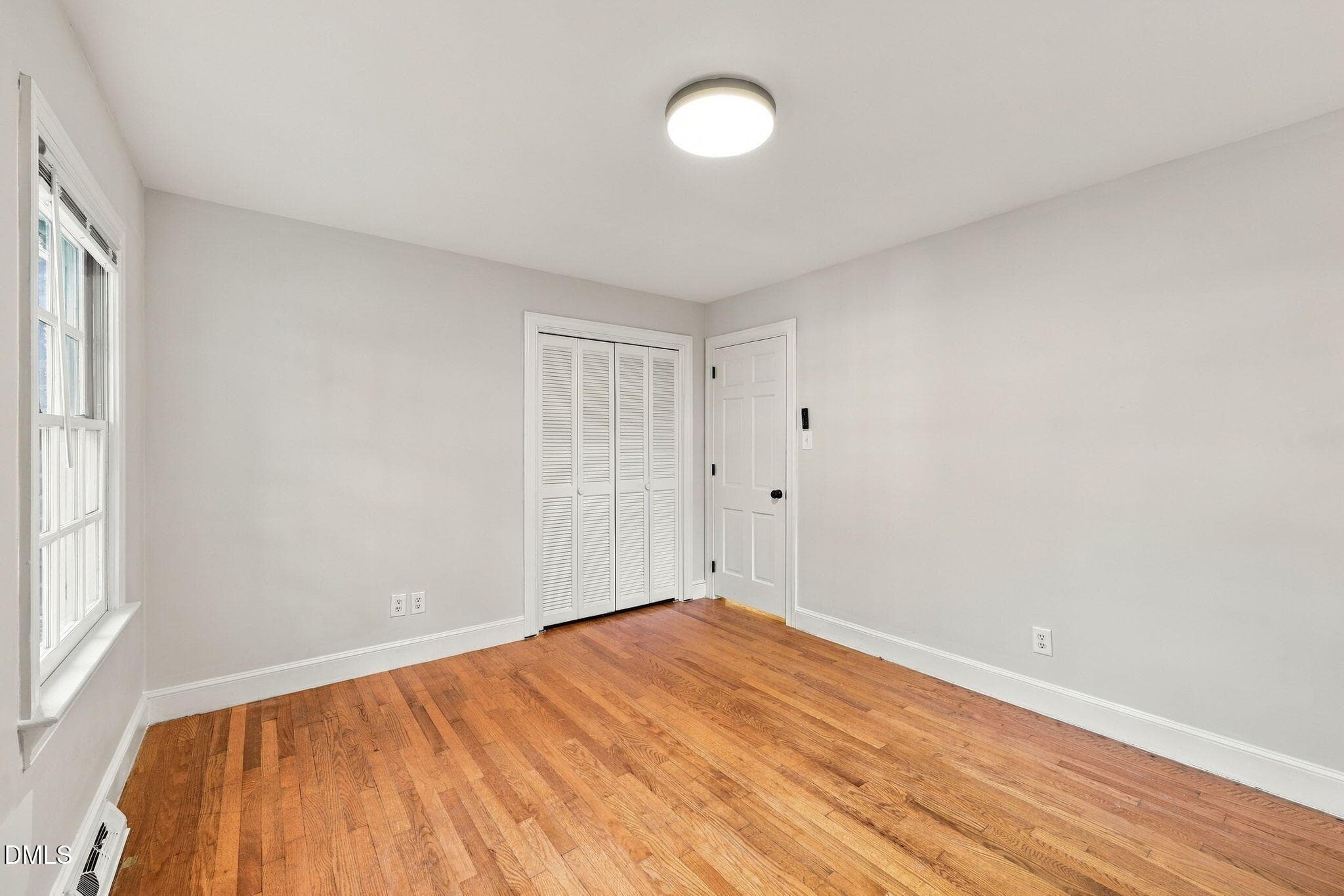 32-web-or-mls-IMG_2104 - 6700 Valley Lake Drive, Raleigh, NC 27612