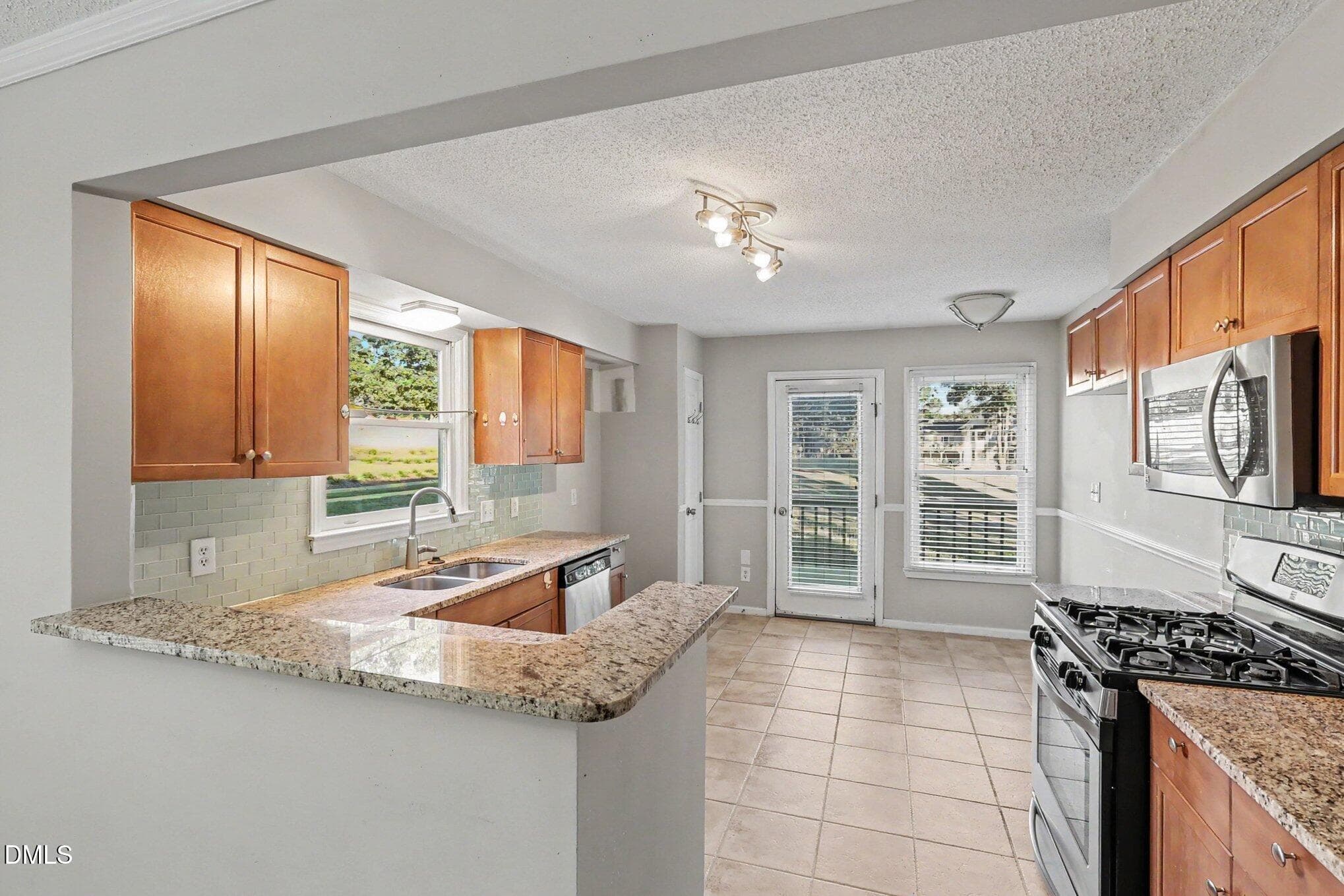 010_file_8319 - 1948 Jupiter Hills Court, Raleigh, NC 27604