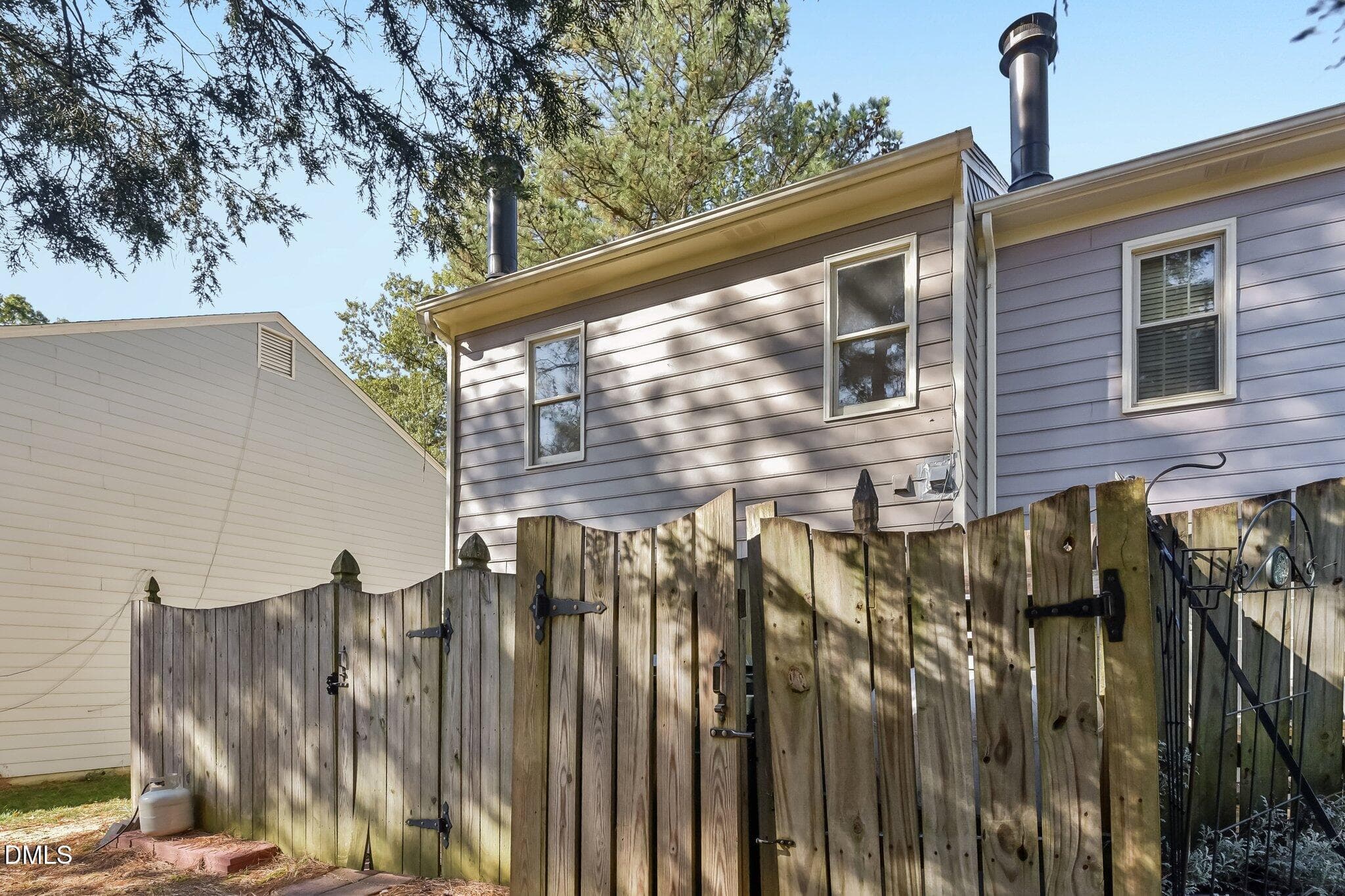33-web-or-mls-Windy Hollow Ct-S2310-034 - 5616 Windy Hollow Court, Raleigh, NC 27609