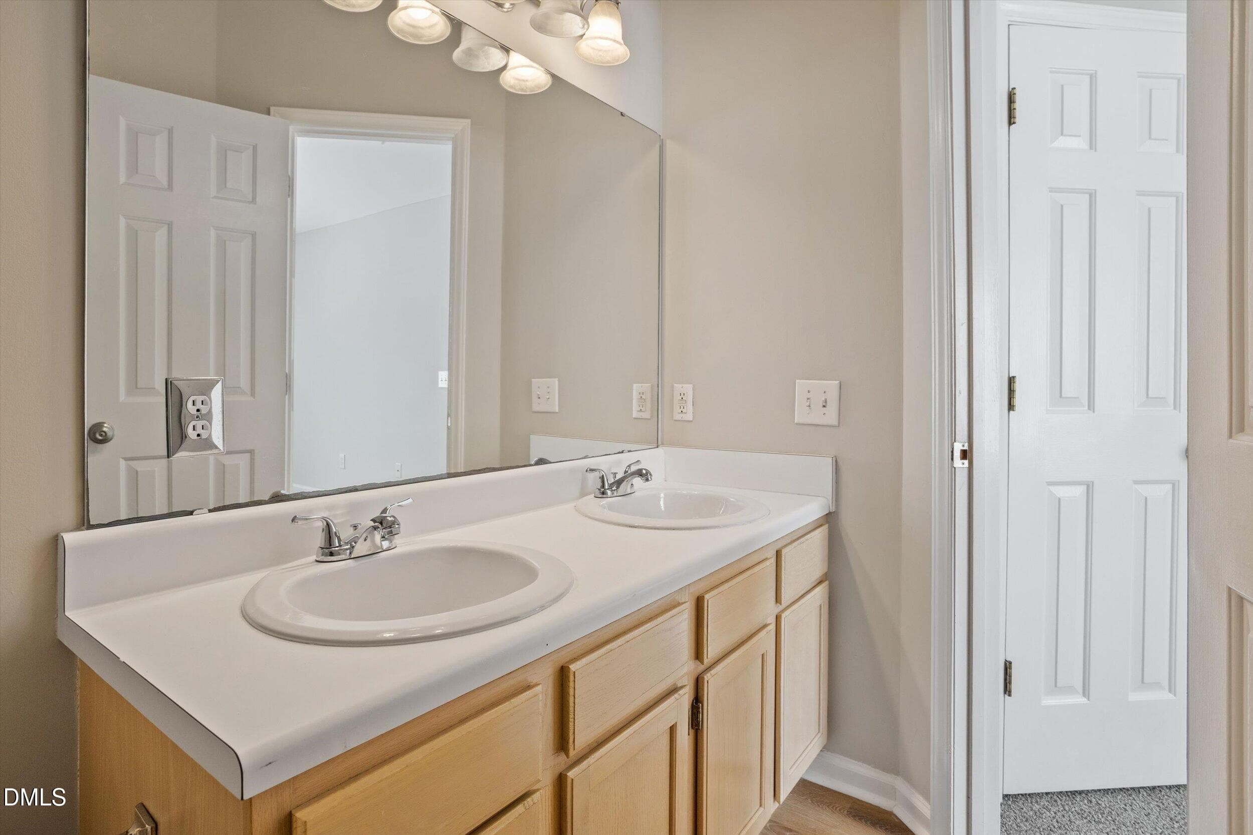 33-2816 Isabella Dr_10222026_33 - 2816 Isabella Drive, Raleigh, NC 27603