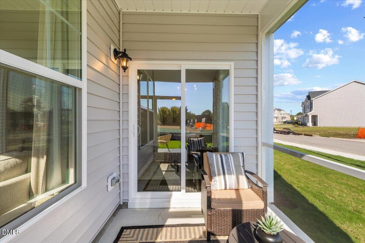 39-hhhunt-homes-whitfield-screened-in-po - 109 Rolesville Ridge Drive, Rolesville, NC 27571