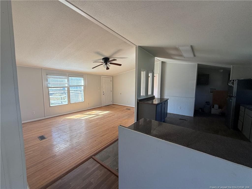 Photo 5 - 616 Hillcrest Drive, Raeford, NC 28376