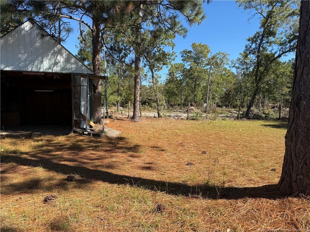 Photo 18 - 616 Hillcrest Drive, Raeford, NC 28376