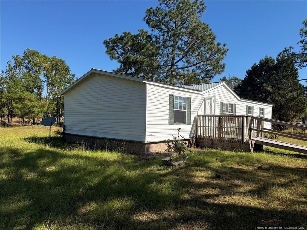 Photo 19 - 616 Hillcrest Drive, Raeford, NC 28376