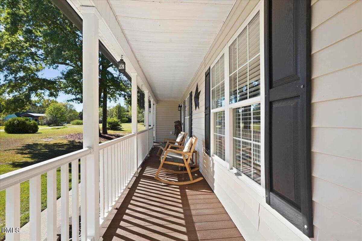 05-209 Davis Farm Dr-5 - 209 Davis Farm Drive, Selma, NC 27576