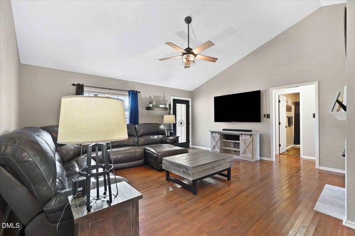 19-209 Davis Farm Dr-19 - 209 Davis Farm Drive, Selma, NC 27576
