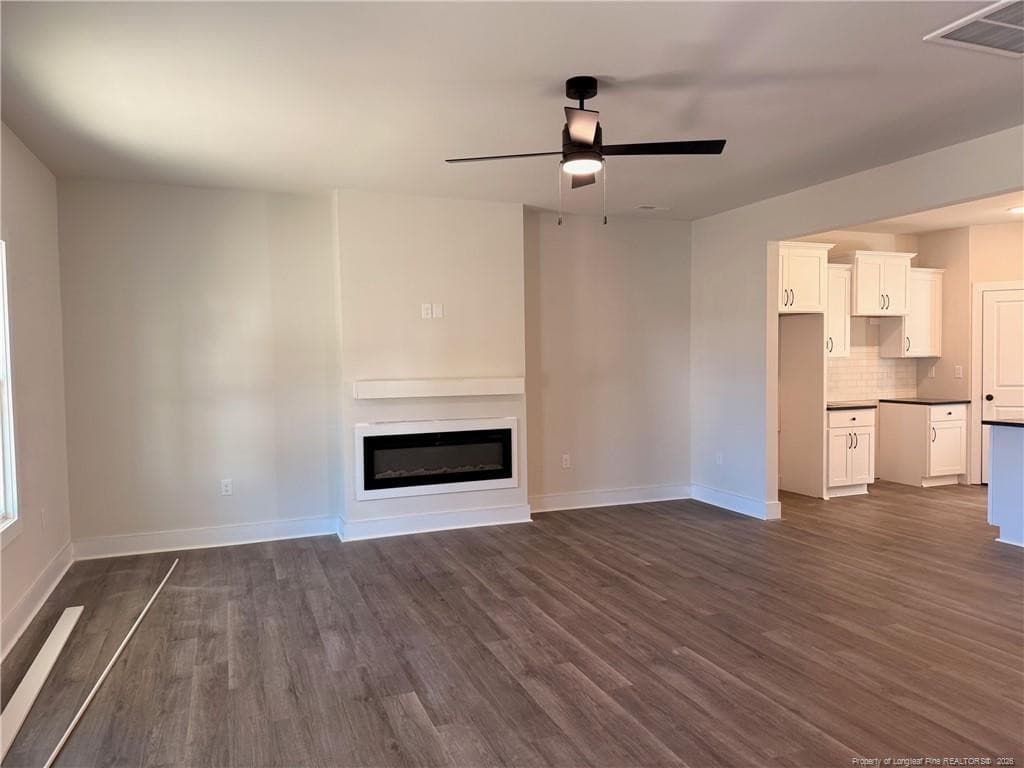 Photo 2 - 802 Southerland Peak Drive, Raeford, NC 28376