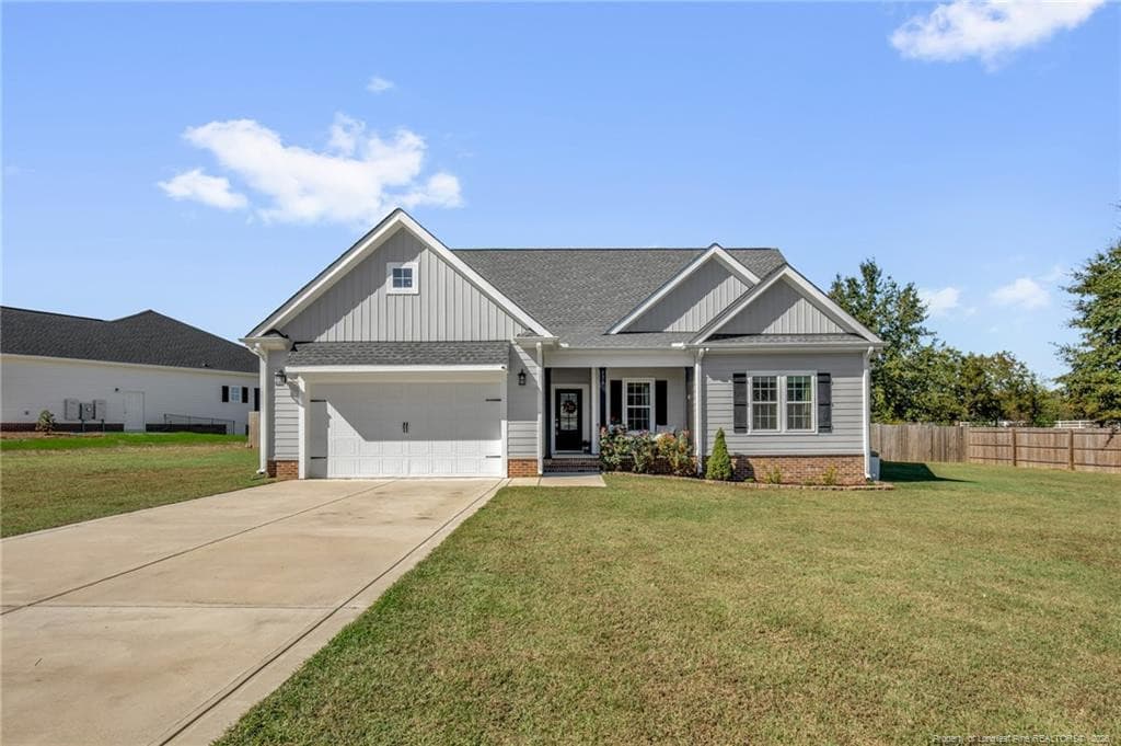 131 Crownview Lane, Dunn, NC 28334