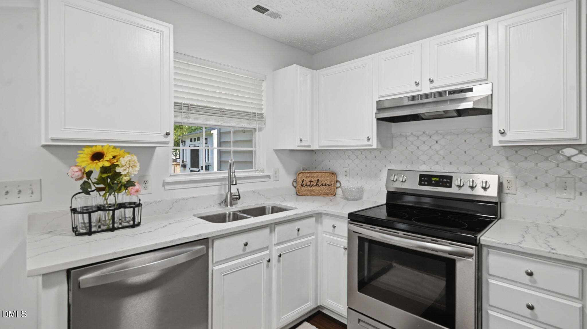 49__dsc5730 - 502 Cove Hollow Drive, Durham, NC 27703