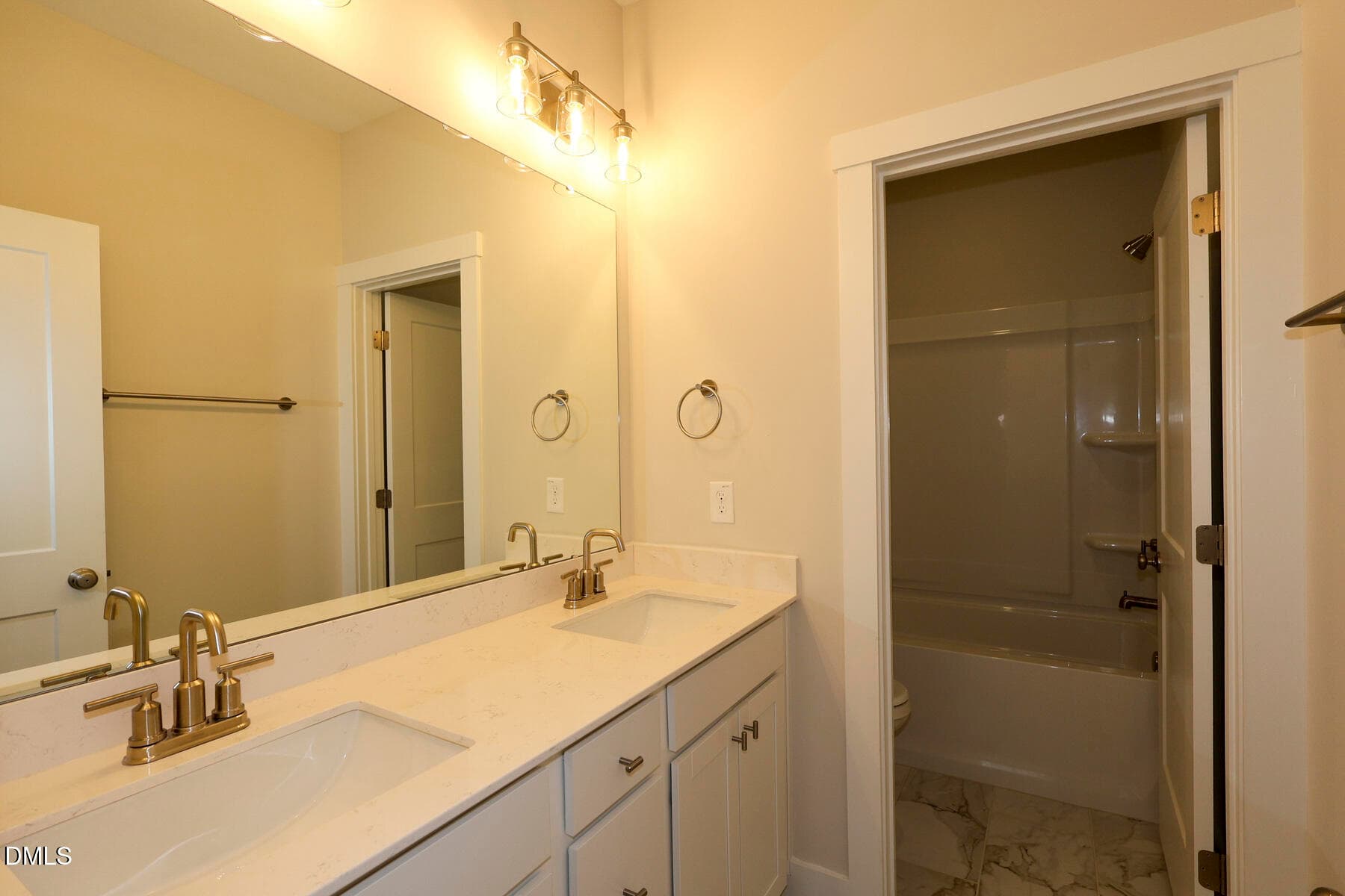 [L134_z013]none13 - 2205 Skipping Stone Drive, Durham, NC 27705
