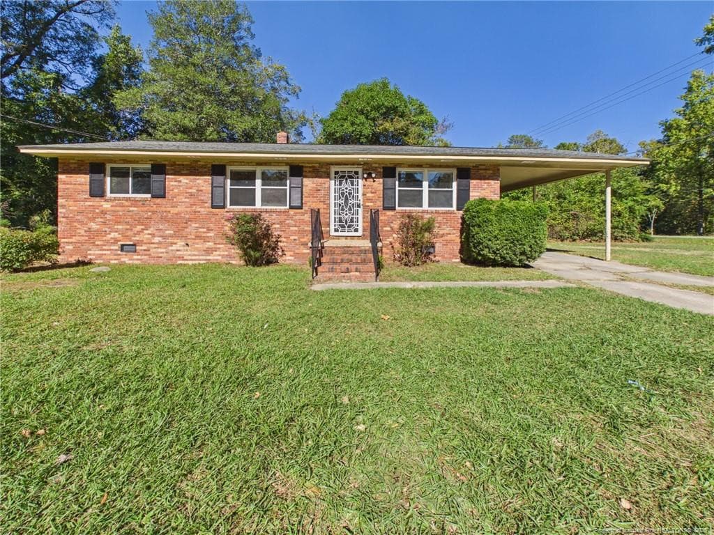 1945 Sloan Avenue, Fayetteville, NC 28312