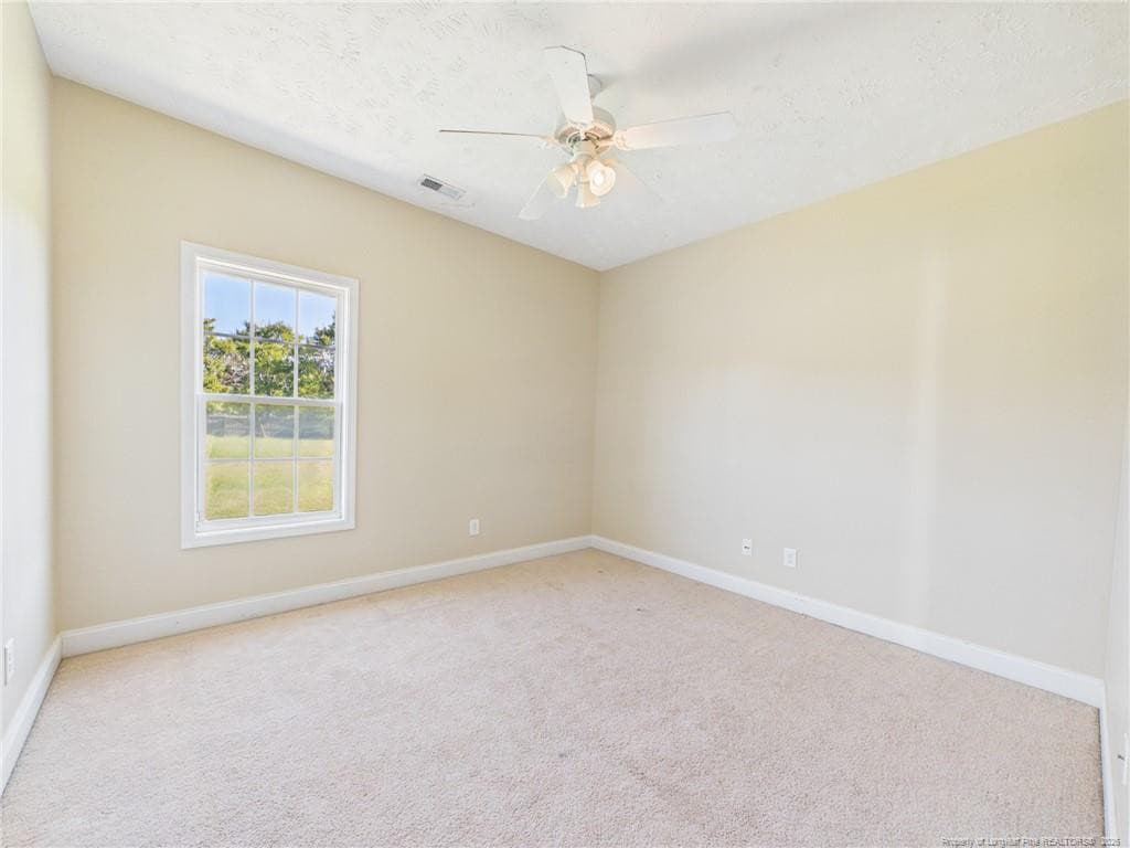 Photo 14 - 138 Crescent Drive, Raeford, NC 28376