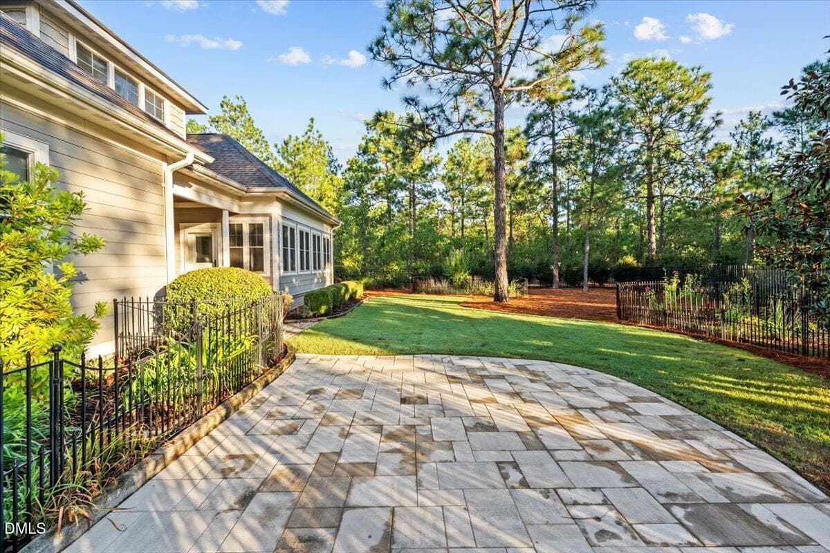 09-DSC05173 - 102 Gilbert Court, Pinehurst, NC 28374