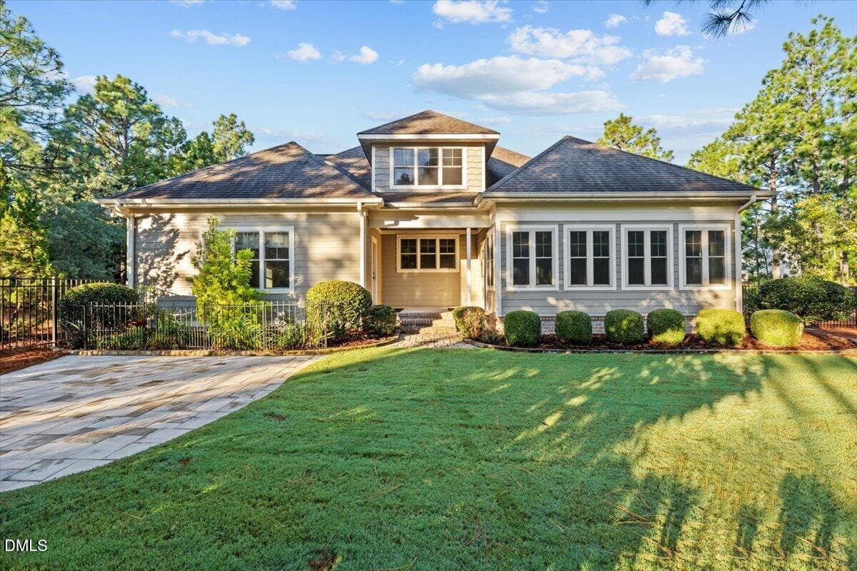 12-DSC05182 - 102 Gilbert Court, Pinehurst, NC 28374