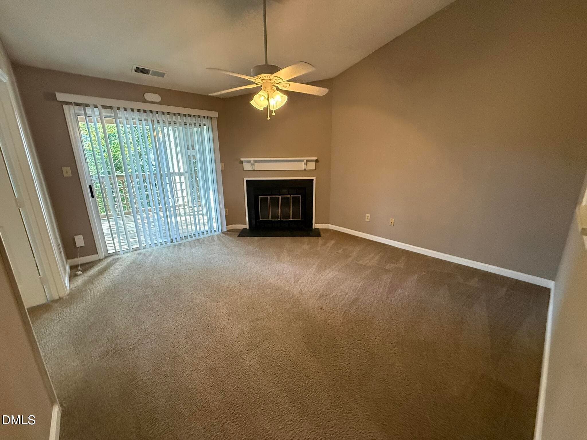 LR - 4601 Timbermill Court 304, Raleigh, NC 27612