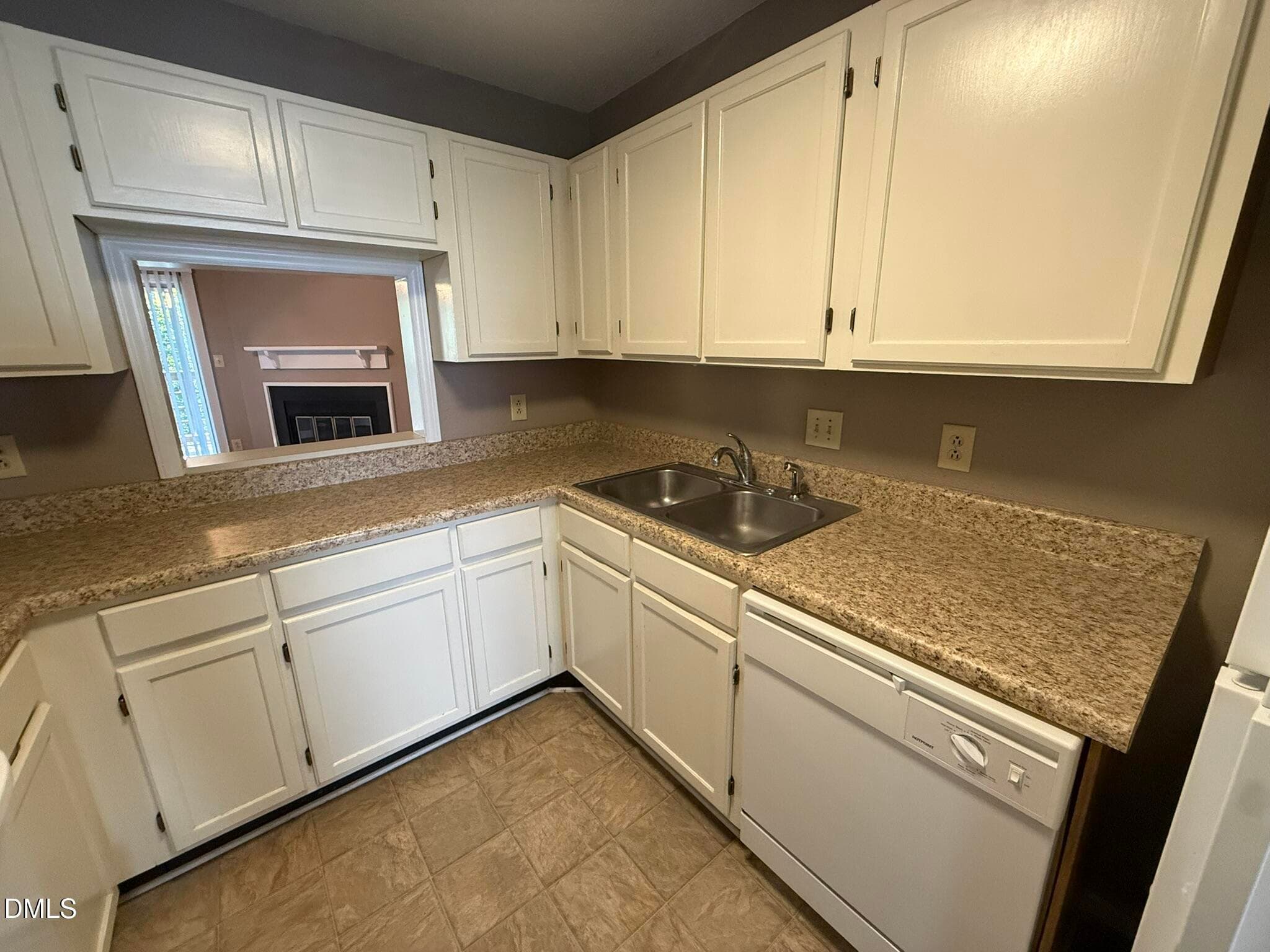 Kitchen2 - 4601 Timbermill Court 304, Raleigh, NC 27612