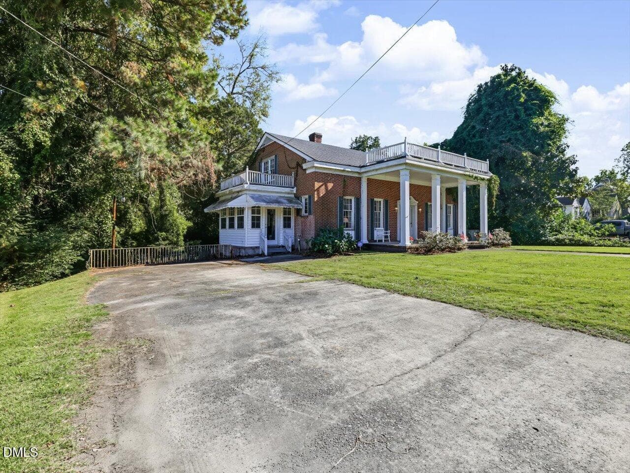 02-Front Exterior - 317 S 2nd Street, Smithfield, NC 27577