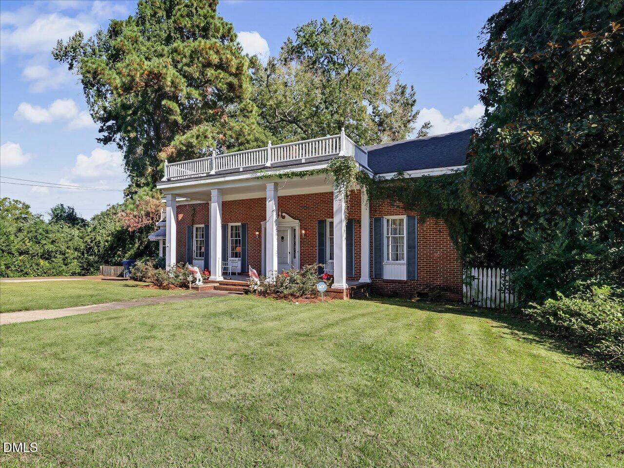 03-Front Exterior - 317 S 2nd Street, Smithfield, NC 27577