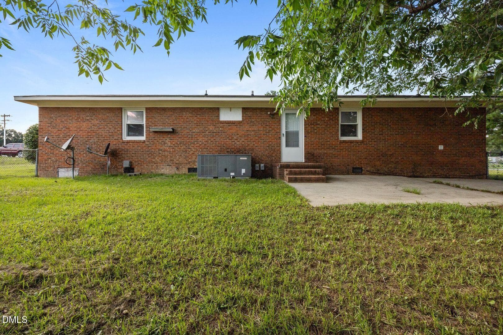 large - 2026-10-23T145023.218 - 54 Rolling Springs Drive, Spring Lake, NC 28390