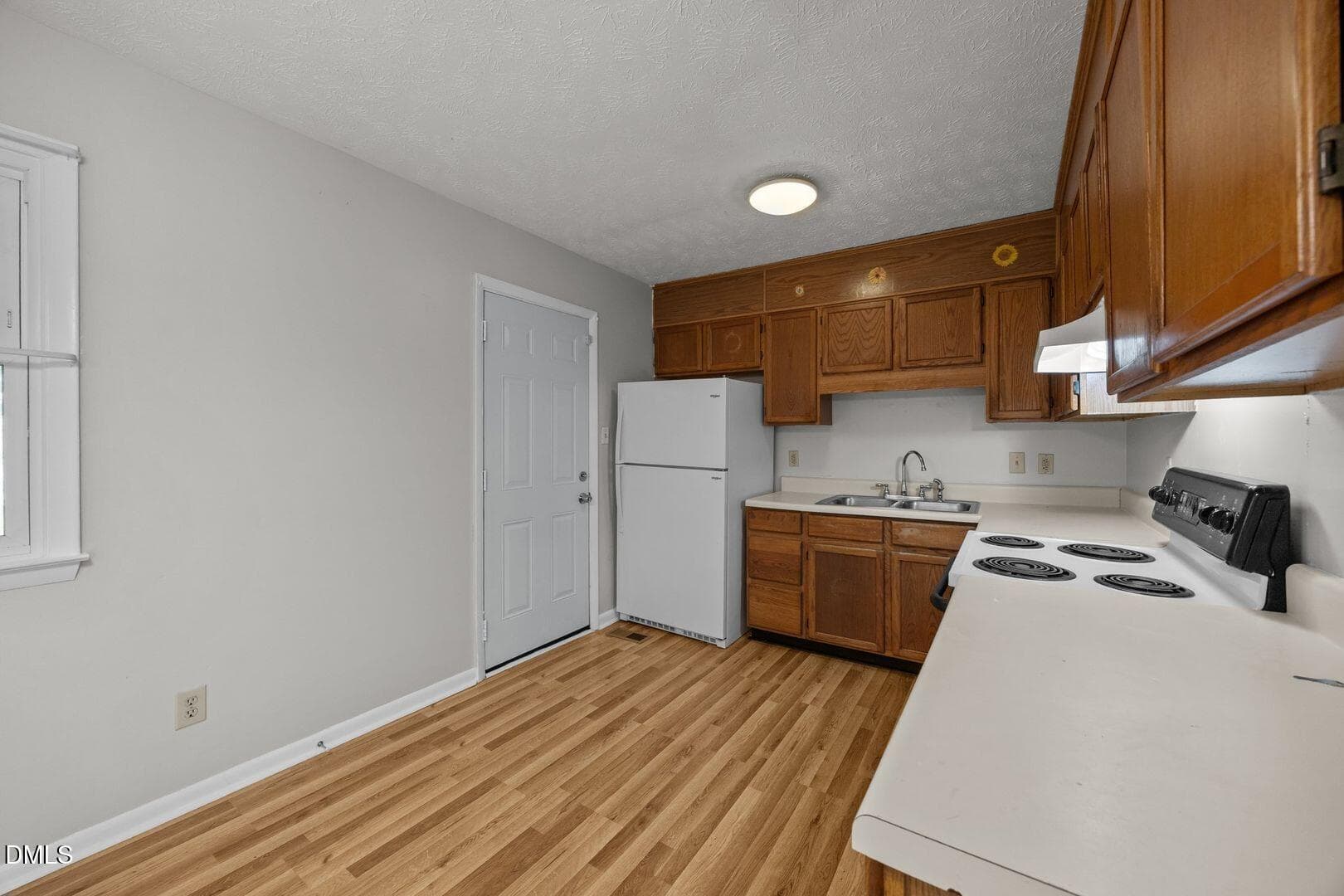 large - 2026-10-23T145002.159 - 54 Rolling Springs Drive, Spring Lake, NC 28390