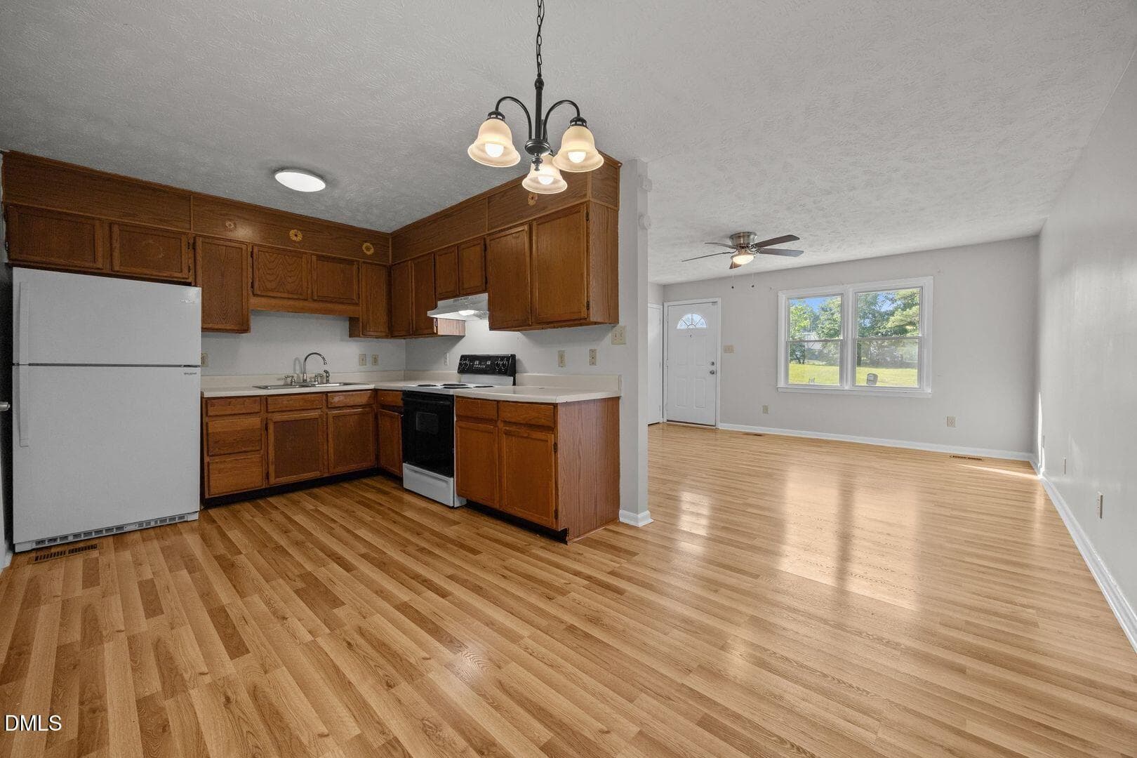 large - 2026-10-23T144952.957 - 54 Rolling Springs Drive, Spring Lake, NC 28390