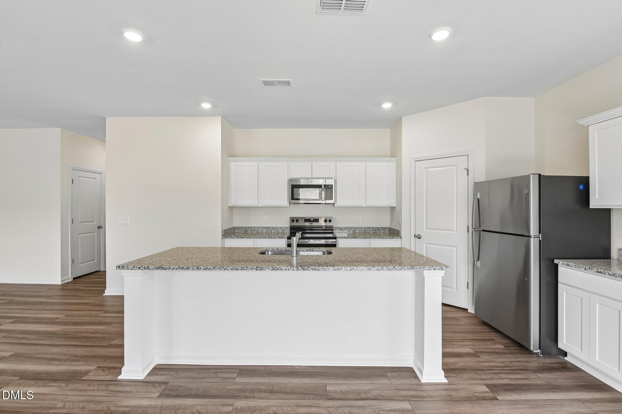 18-web-or-mls-Solace Wy 596-S1010-014 - 2513 Quarry Road, Rolesville, NC 27571