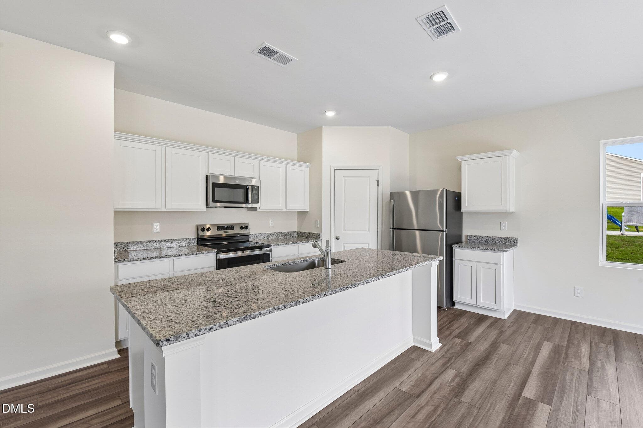 19-web-or-mls-Solace Wy 596-S1010-015 - 2513 Quarry Road, Rolesville, NC 27571