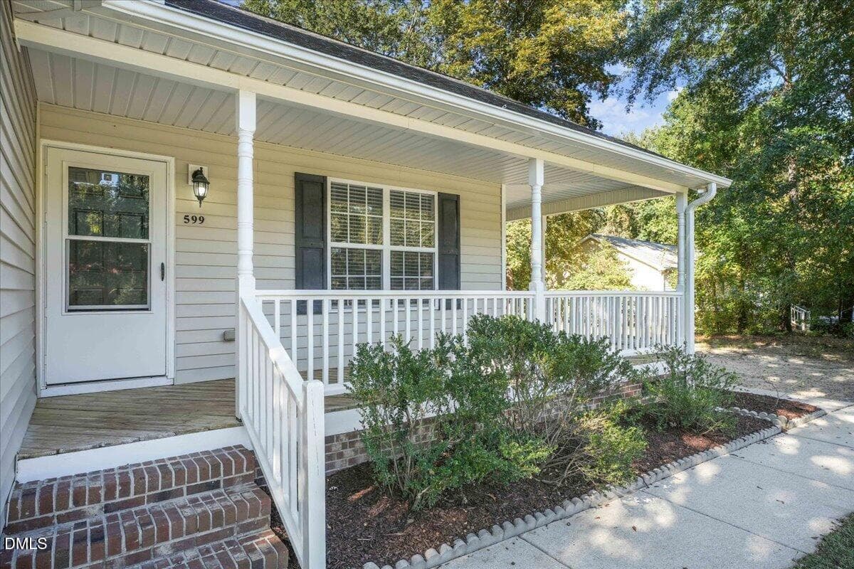 05-599 Madison Ave-5 - 599 Madison Avenue, Princeton, NC 27569