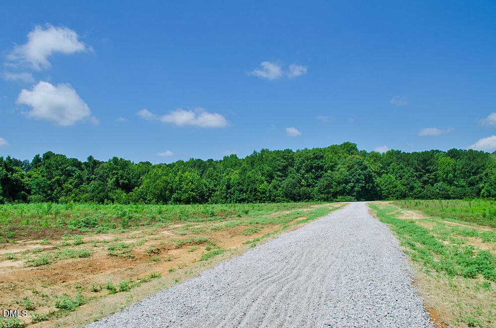 DSC_0005 - 6 Rock Mill Road, Henderson, NC 27537
