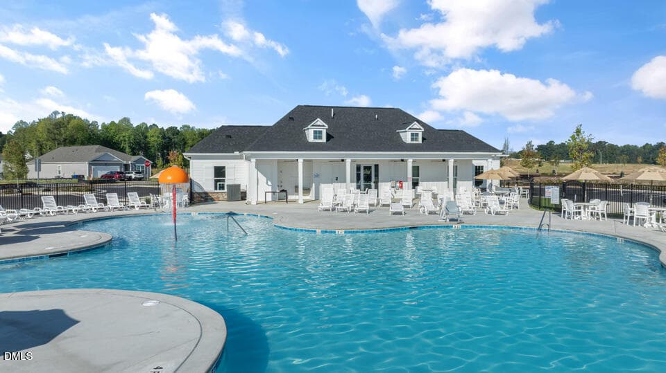Matthews Landing Community Amenities - 126 Rusling Leaf Drive, Fuquay Varina, NC 27526