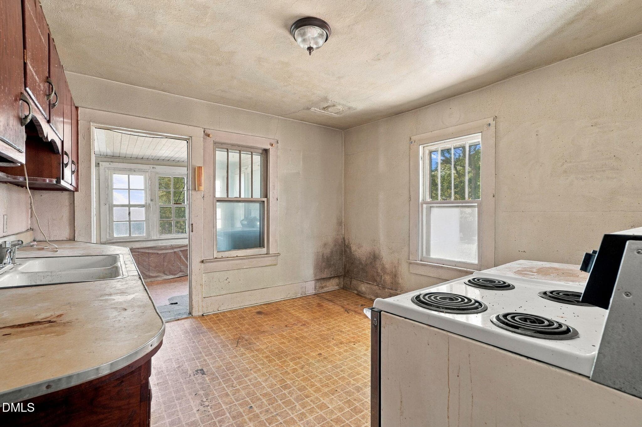 Kitchen - 411 Brownrigg Street, Goldsboro, NC 27530