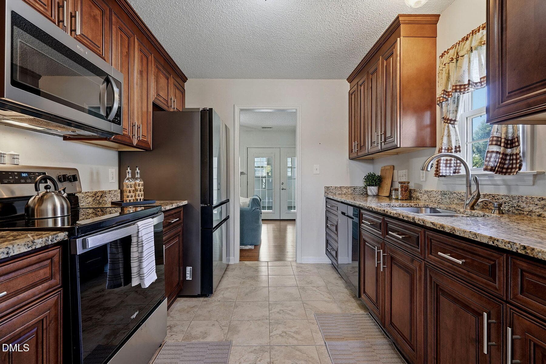 10-web-or-mls-725 Kavkaz St -7 - 725 Kavkaz Street, Raleigh, NC 27610