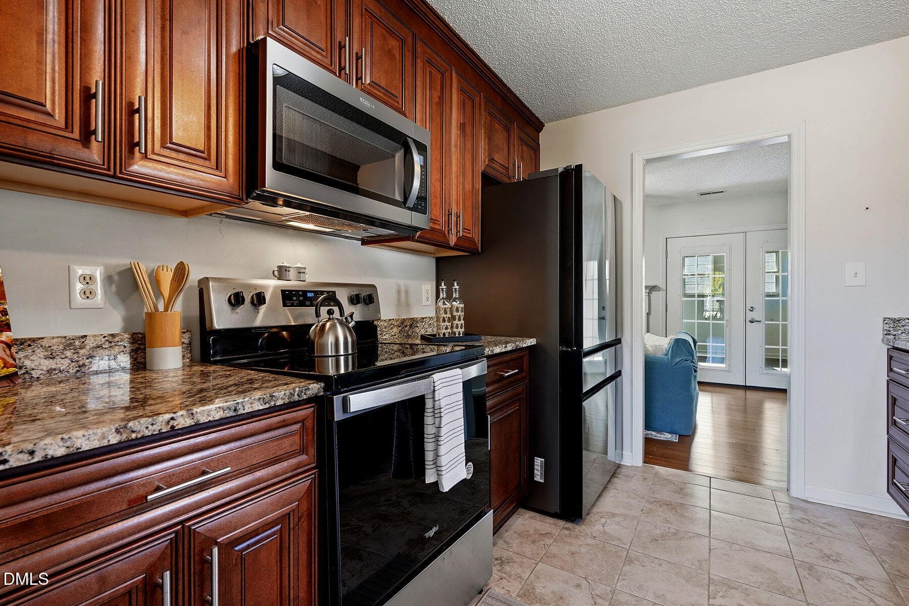 11-web-or-mls-725 Kavkaz St -8 - 725 Kavkaz Street, Raleigh, NC 27610
