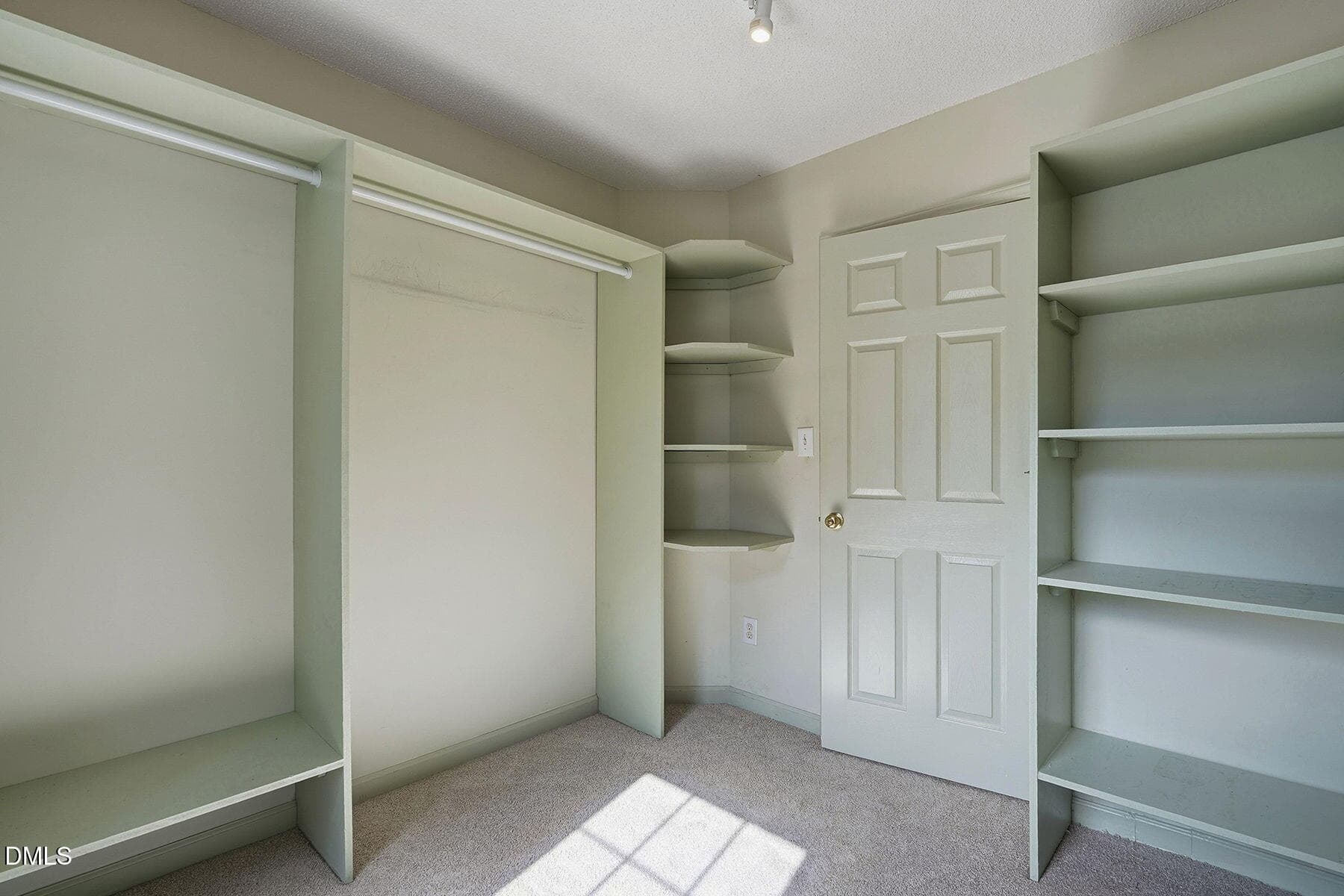 19-web-or-mls-725 Kavkaz St -94 - 725 Kavkaz Street, Raleigh, NC 27610