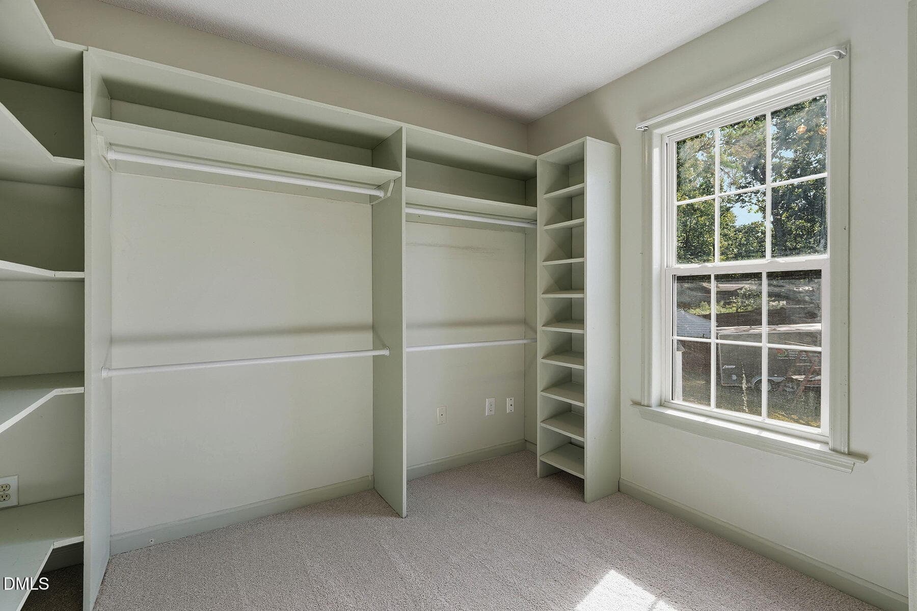 20-web-or-mls-725 Kavkaz St -99 - 725 Kavkaz Street, Raleigh, NC 27610