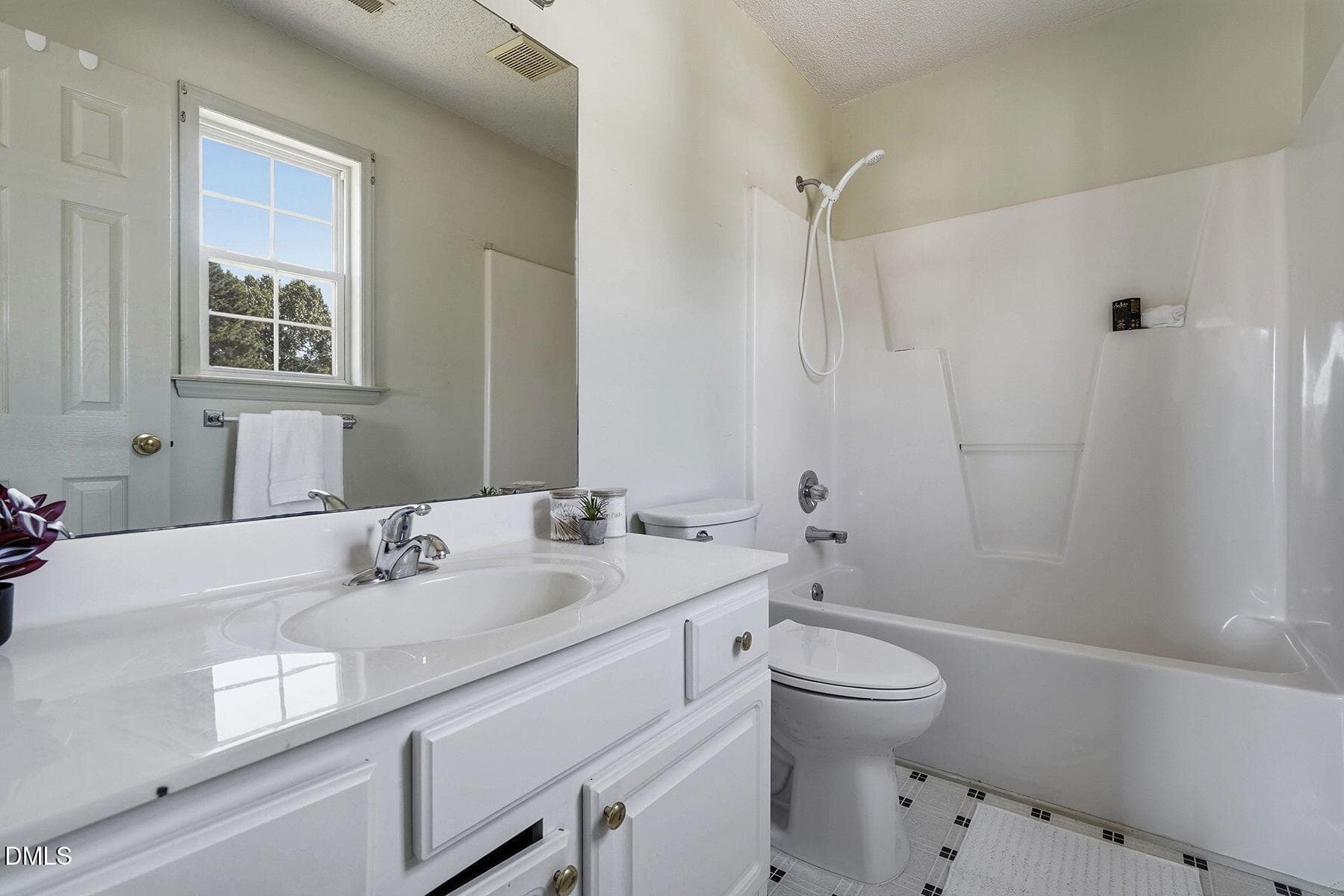 24-web-or-mls-725 Kavkaz St -150 - 725 Kavkaz Street, Raleigh, NC 27610